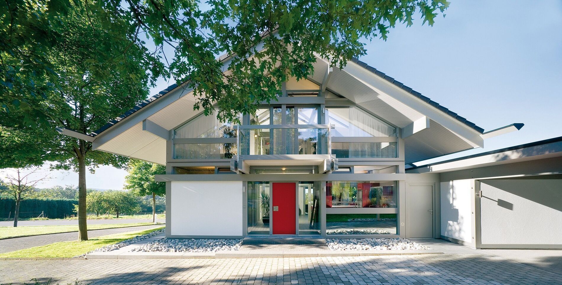 Visit Our Show House Huf Haus Located In Weybridge Uk