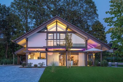 Familienhaus mit offenem Wohnkonzept und cleverem Energiemanagement