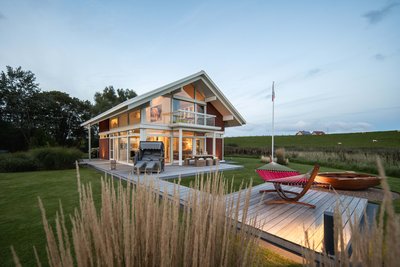 Stilvolles Architektenhaus im Grünen Gemütliches Familienhaus mit modernem Design und Terrasse